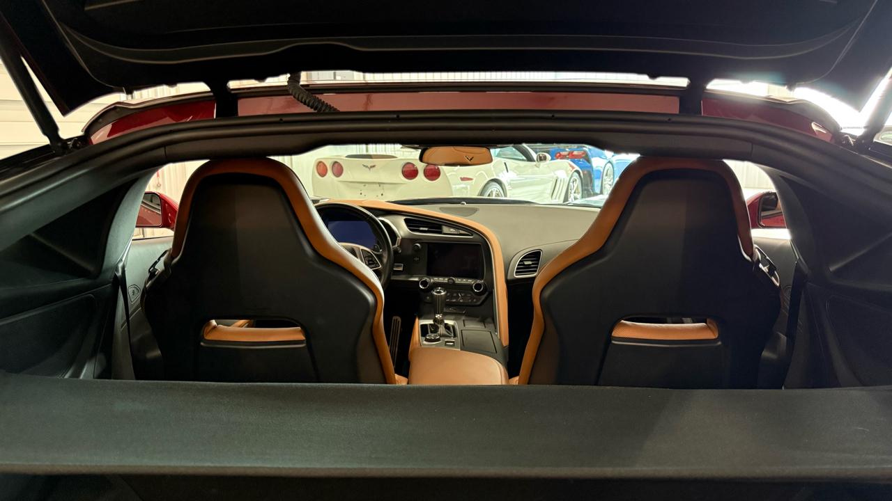 Chevrolet Corvette 2dr Stingray Cpe w/2LT 2019