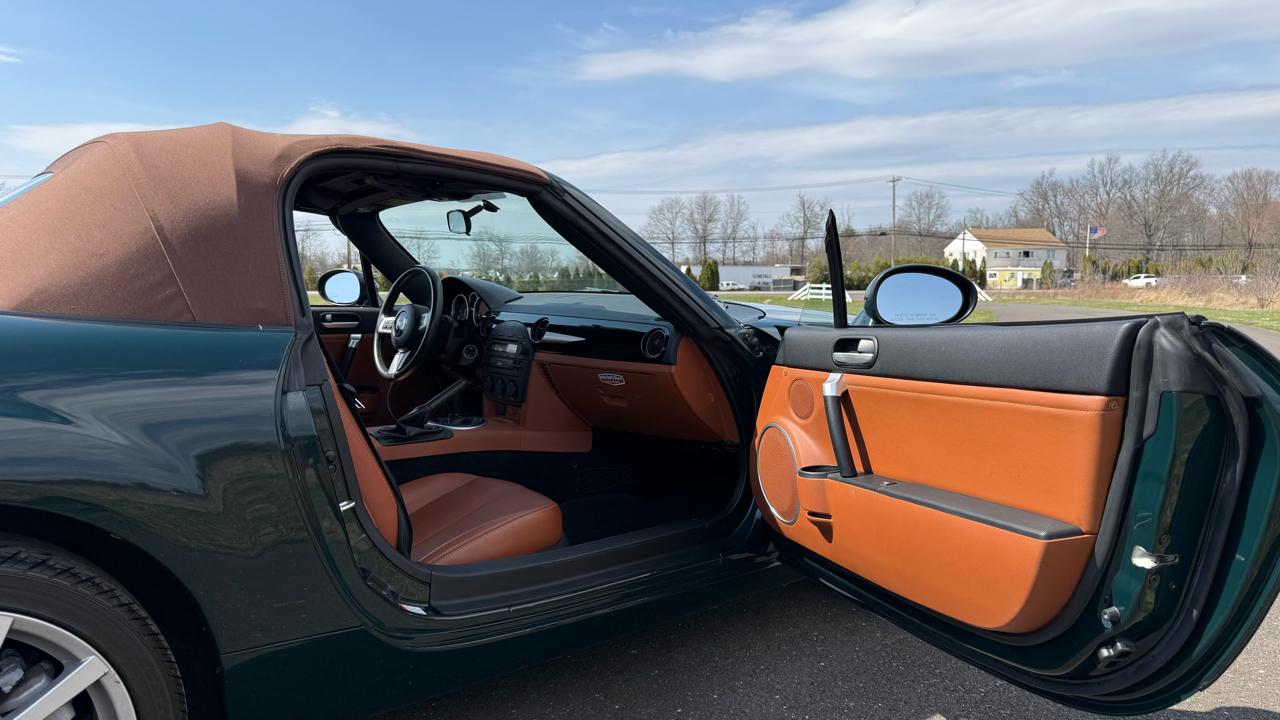 Mazda MX-5 Miata 2dr Conv Manual Grand Touring 2007
