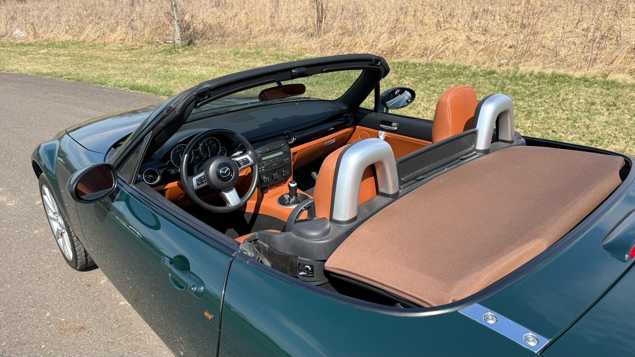 Mazda MX-5 Miata 2dr Conv Manual Grand Touring 2007