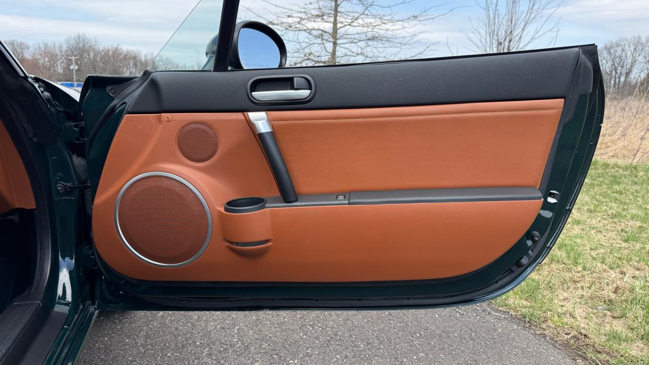 Mazda MX-5 Miata 2dr Conv Manual Grand Touring 2007