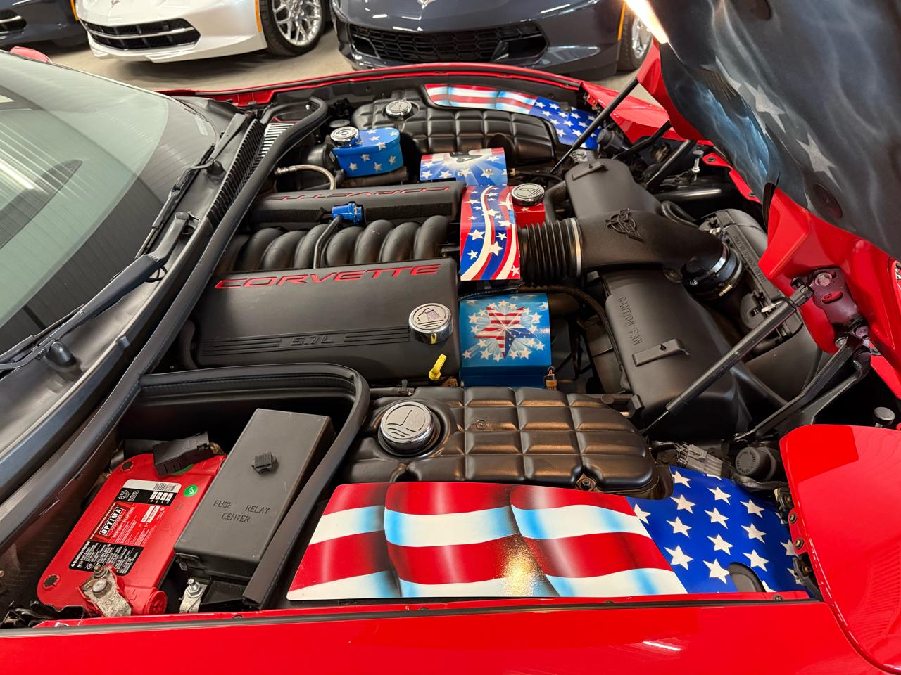 Chevrolet Corvette 2dr Convertible 2004