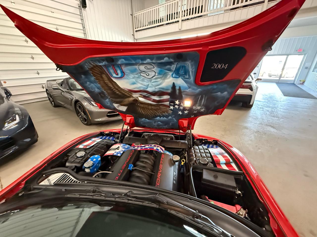 Chevrolet Corvette 2dr Convertible 2004