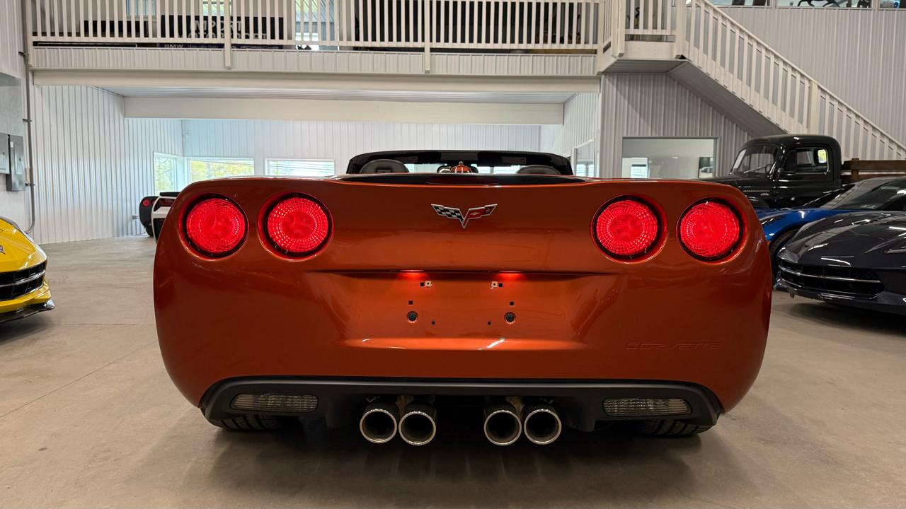 Chevrolet Corvette 2dr Convertible 2005
