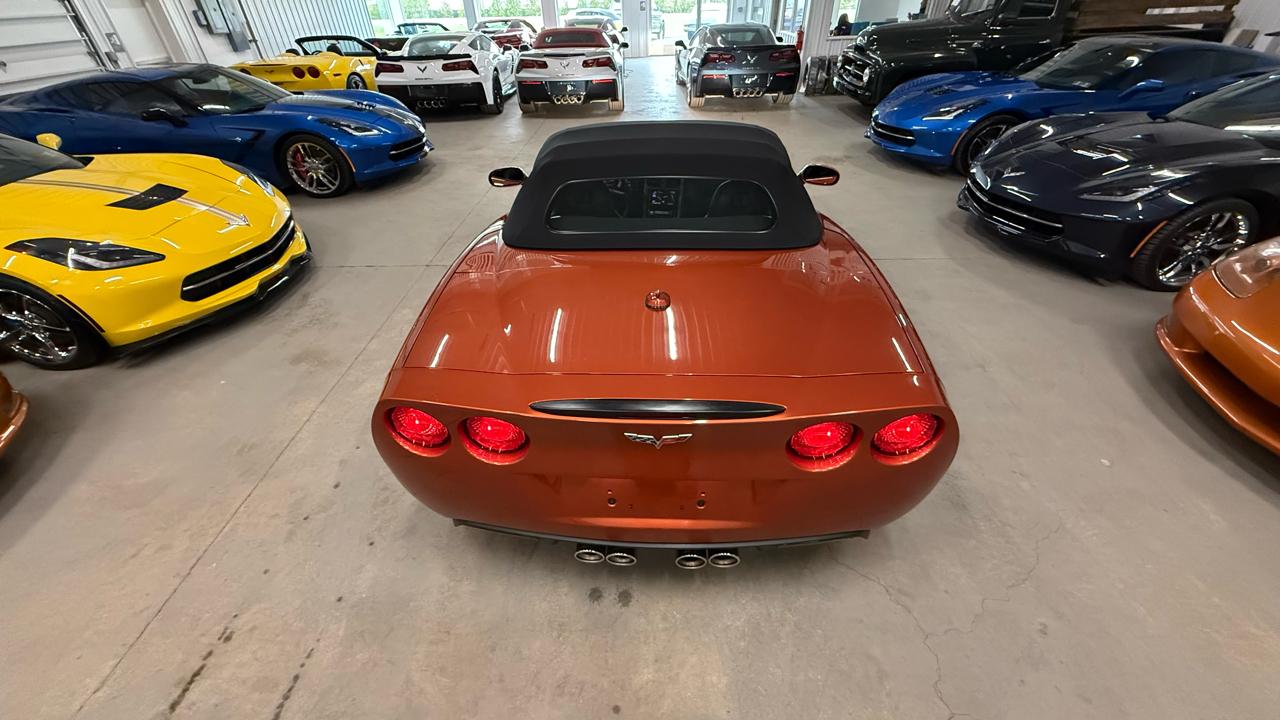 Chevrolet Corvette 2dr Convertible 2005