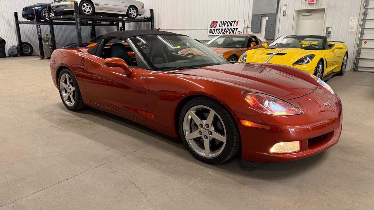 Chevrolet Corvette 2dr Convertible 2005
