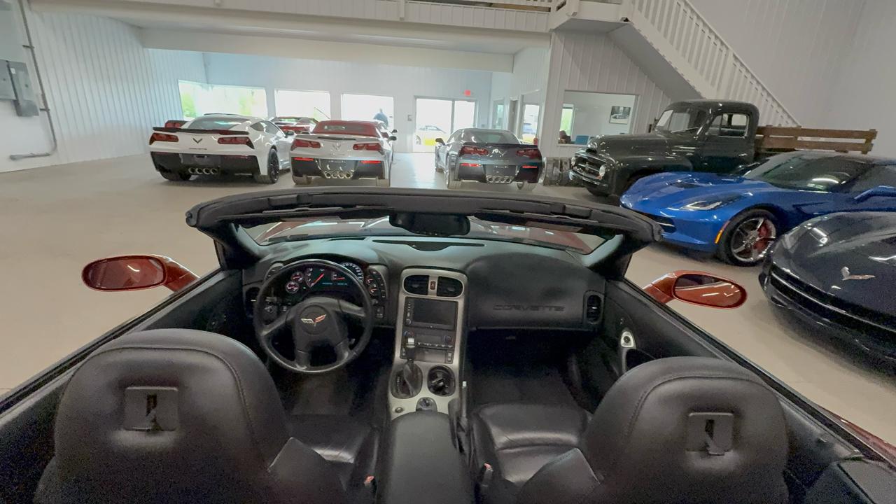 Chevrolet Corvette 2dr Convertible 2005