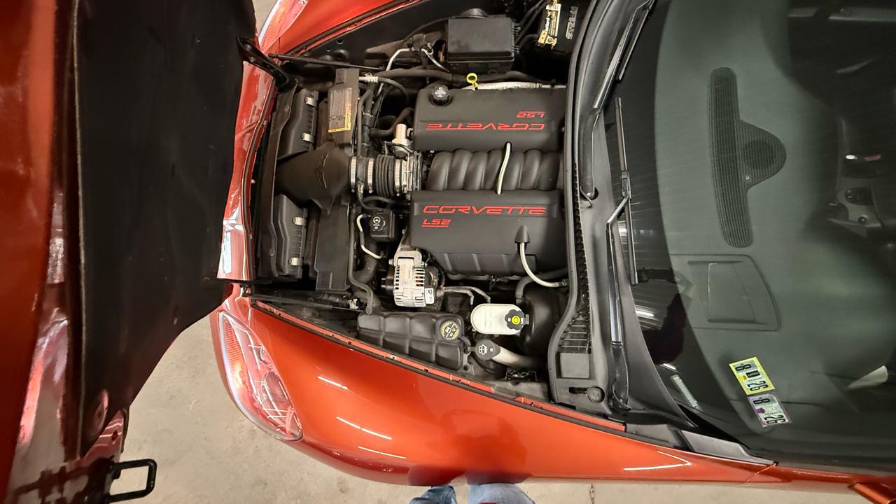 Chevrolet Corvette 2dr Convertible 2005