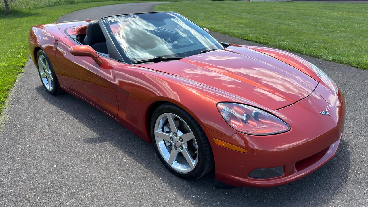 Chevrolet Corvette 2dr Convertible 2005