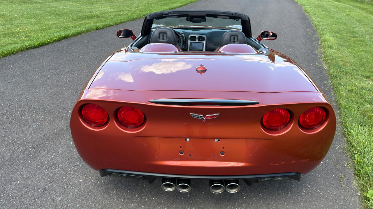 Chevrolet Corvette 2dr Convertible 2005