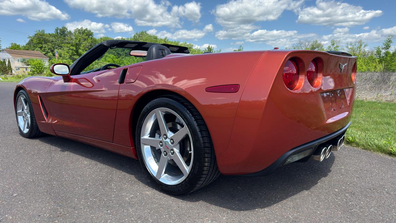 Chevrolet Corvette 2dr Convertible 2005