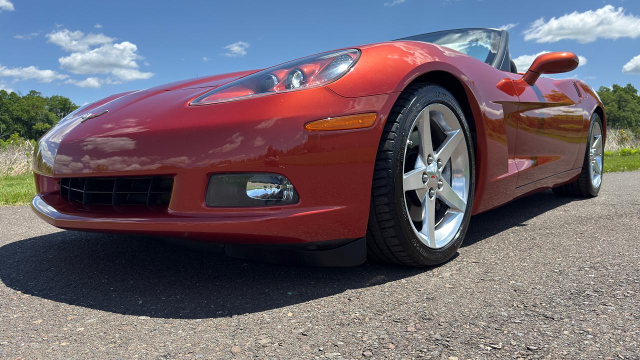 Chevrolet Corvette 2dr Convertible 2005