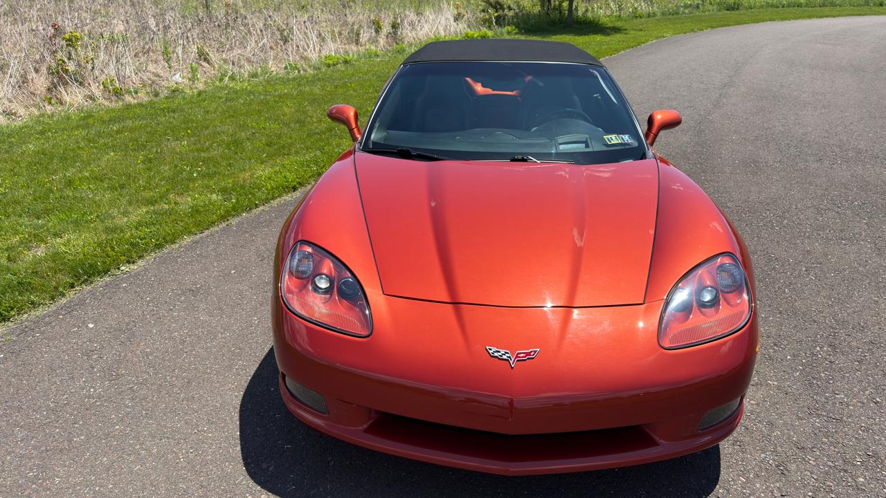 Chevrolet Corvette 2dr Convertible 2005