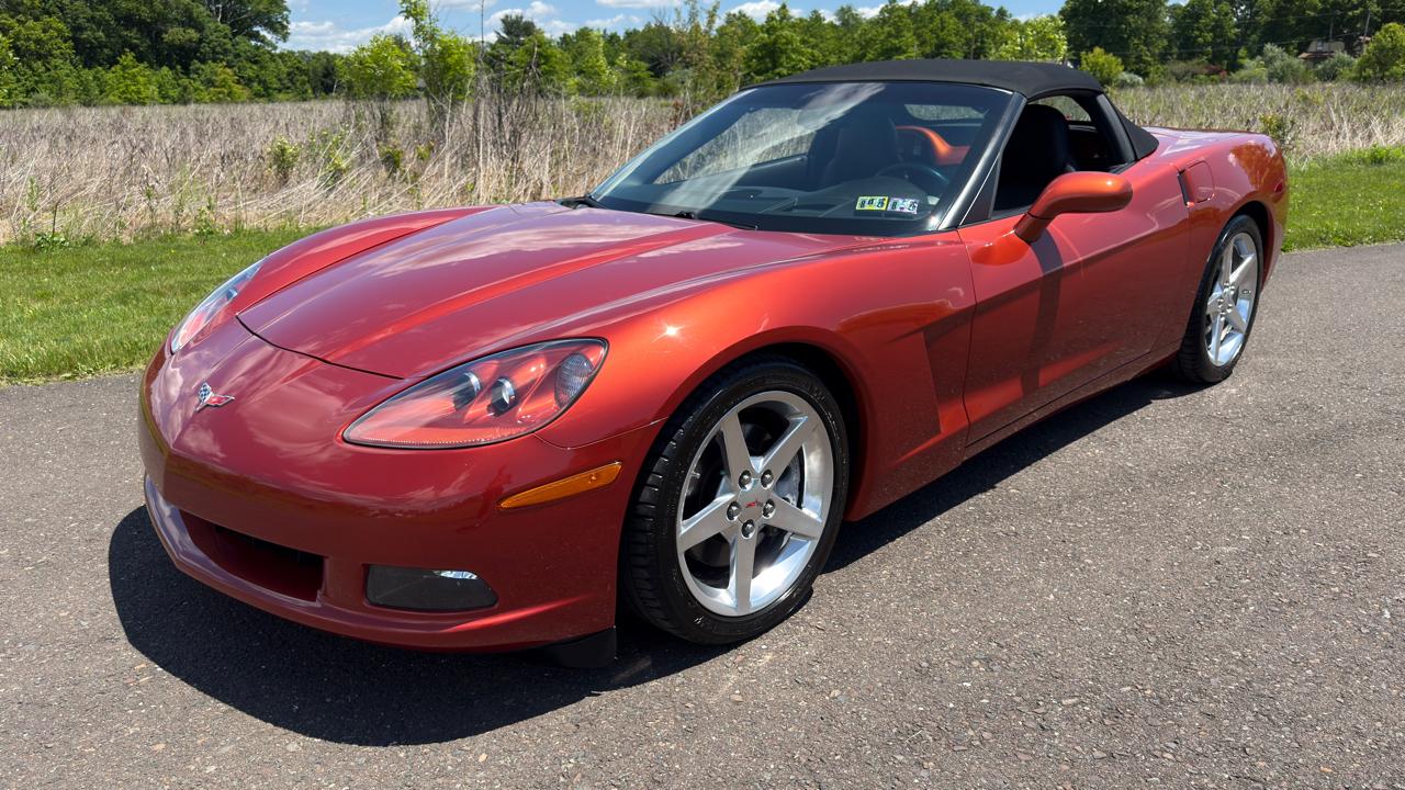 Chevrolet Corvette 2dr Convertible 2005