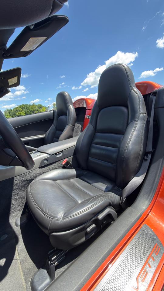 Chevrolet Corvette 2dr Convertible 2005