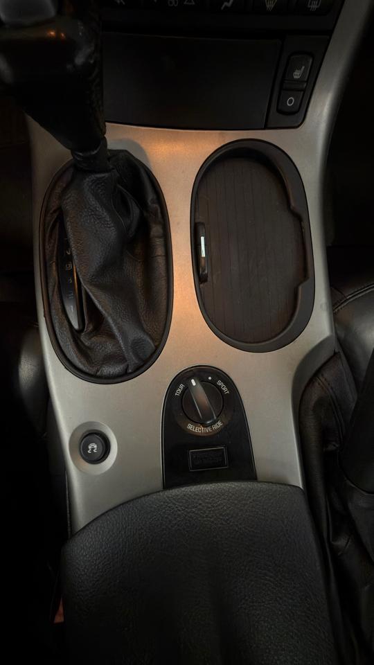 Chevrolet Corvette 2dr Convertible 2005