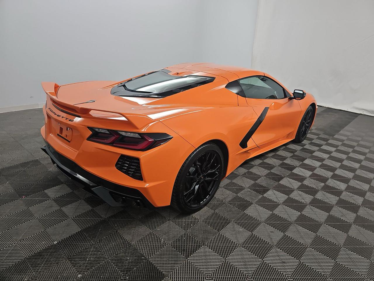 Chevrolet Corvette 2dr Stingray Cpe w/2LT 2023