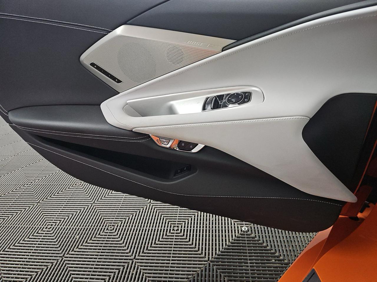 Chevrolet Corvette 2dr Stingray Cpe w/2LT 2023