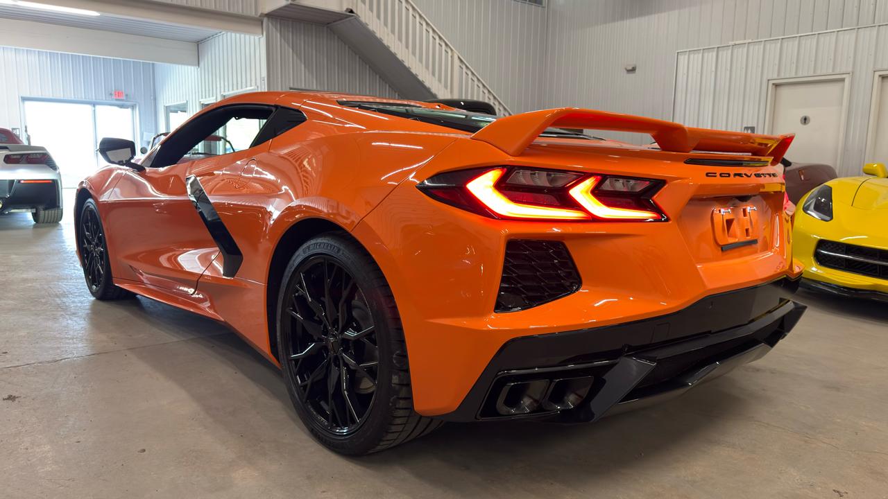 Chevrolet Corvette 2dr Stingray Cpe w/2LT 2023