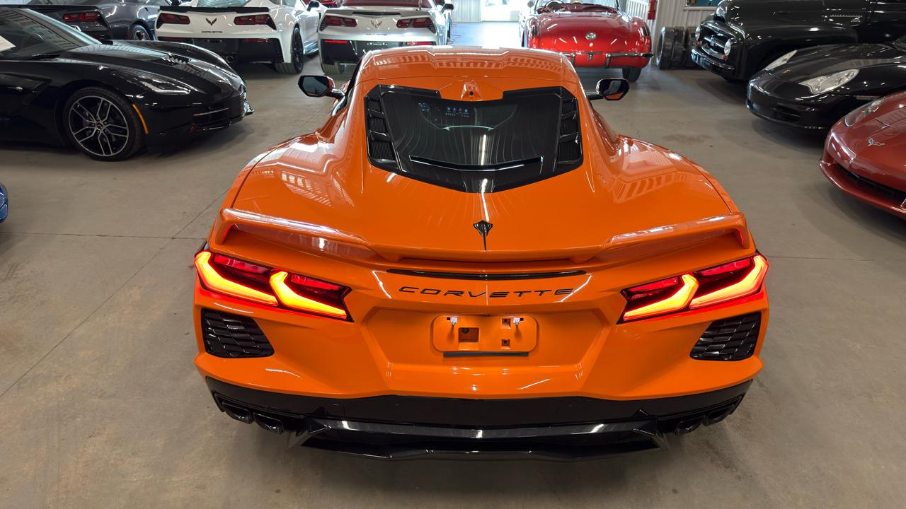 Chevrolet Corvette 2dr Stingray Cpe w/2LT 2023
