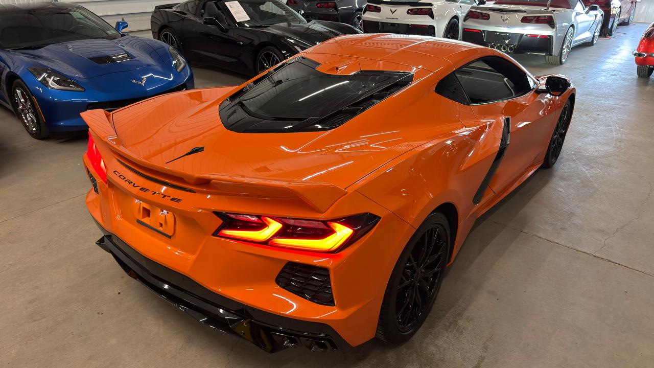 Chevrolet Corvette 2dr Stingray Cpe w/2LT 2023