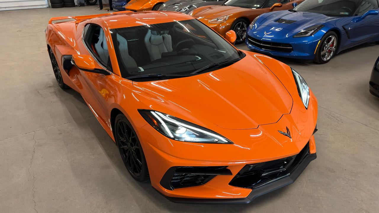 Chevrolet Corvette 2dr Stingray Cpe w/2LT 2023