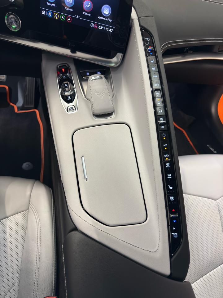 Chevrolet Corvette 2dr Stingray Cpe w/2LT 2023