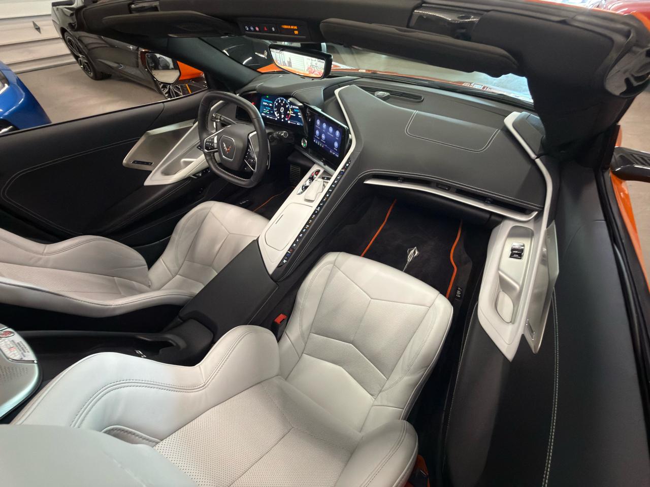 Chevrolet Corvette 2dr Stingray Cpe w/2LT 2023