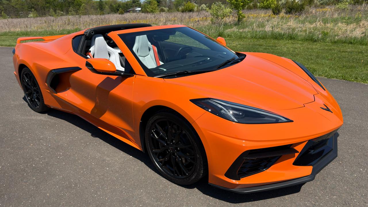 Chevrolet Corvette 2dr Stingray Cpe w/2LT 2023