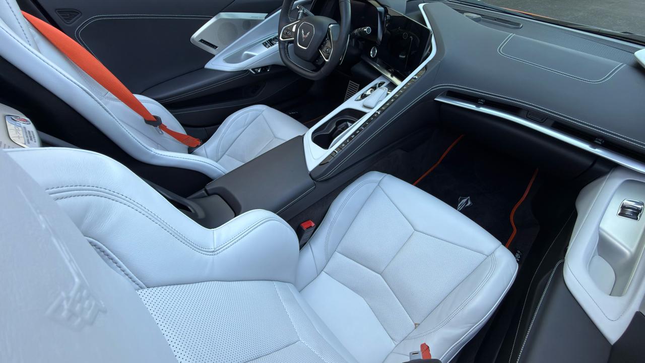 Chevrolet Corvette 2dr Stingray Cpe w/2LT 2023