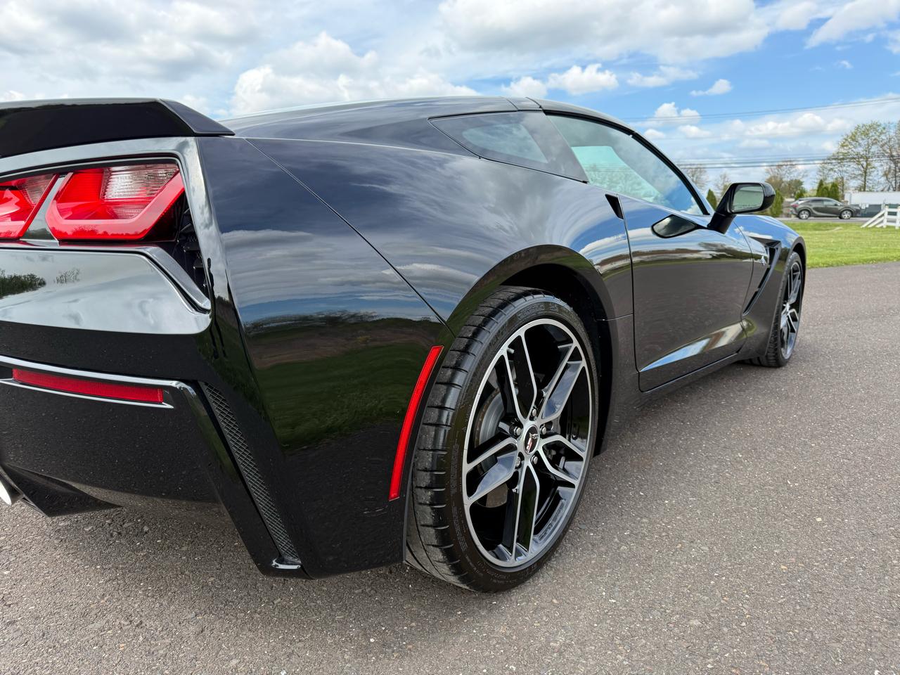 Chevrolet Corvette 2dr Stingray Cpe w/3LT 2016
