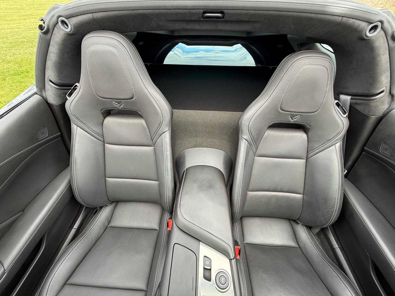 Chevrolet Corvette 2dr Stingray Cpe w/3LT 2016