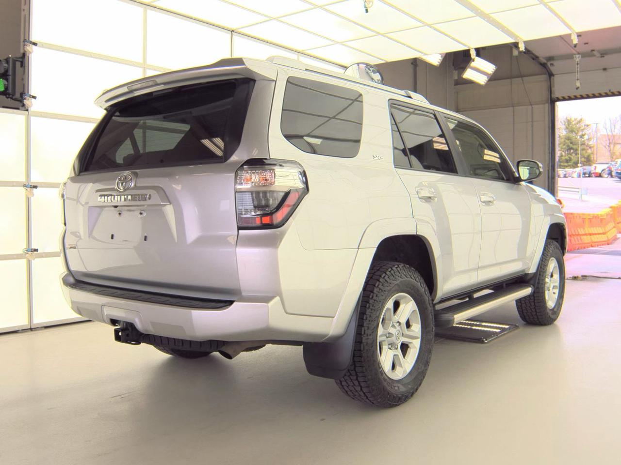Toyota 4Runner  2016