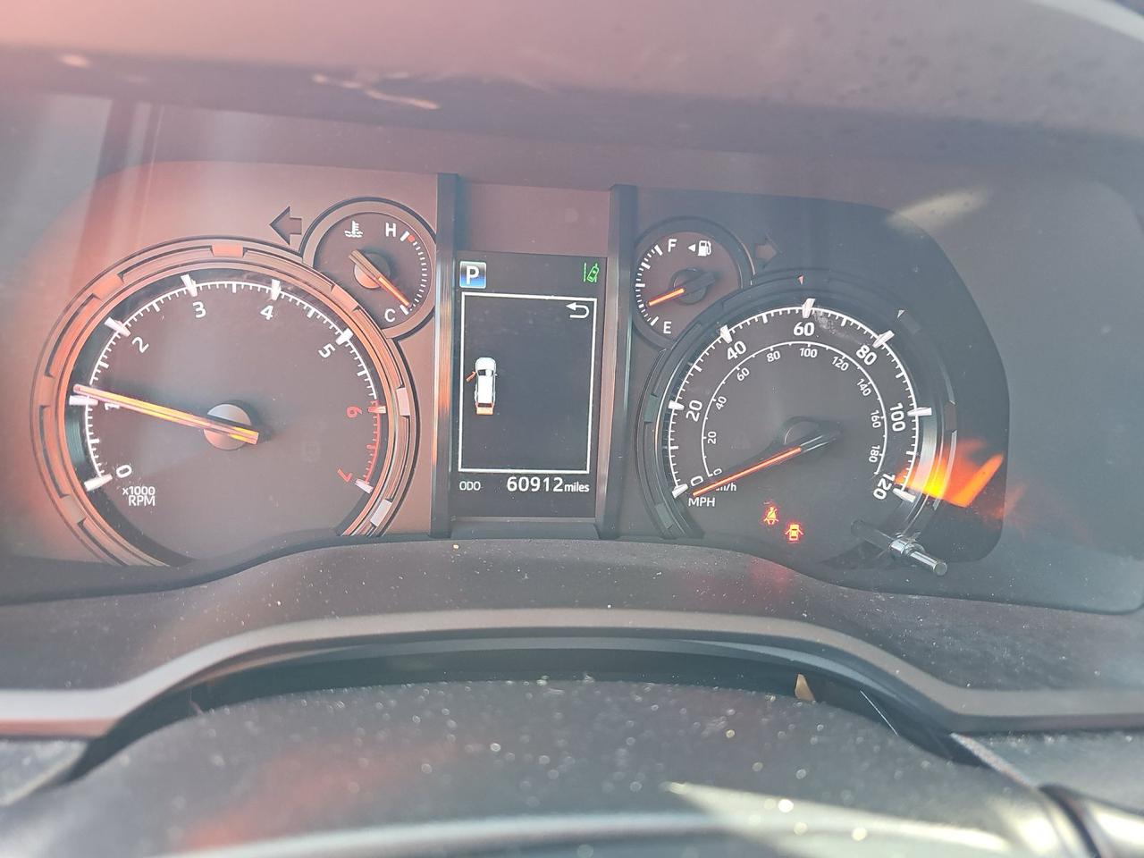 Toyota 4Runner SR5 4WD (Natl) 2021