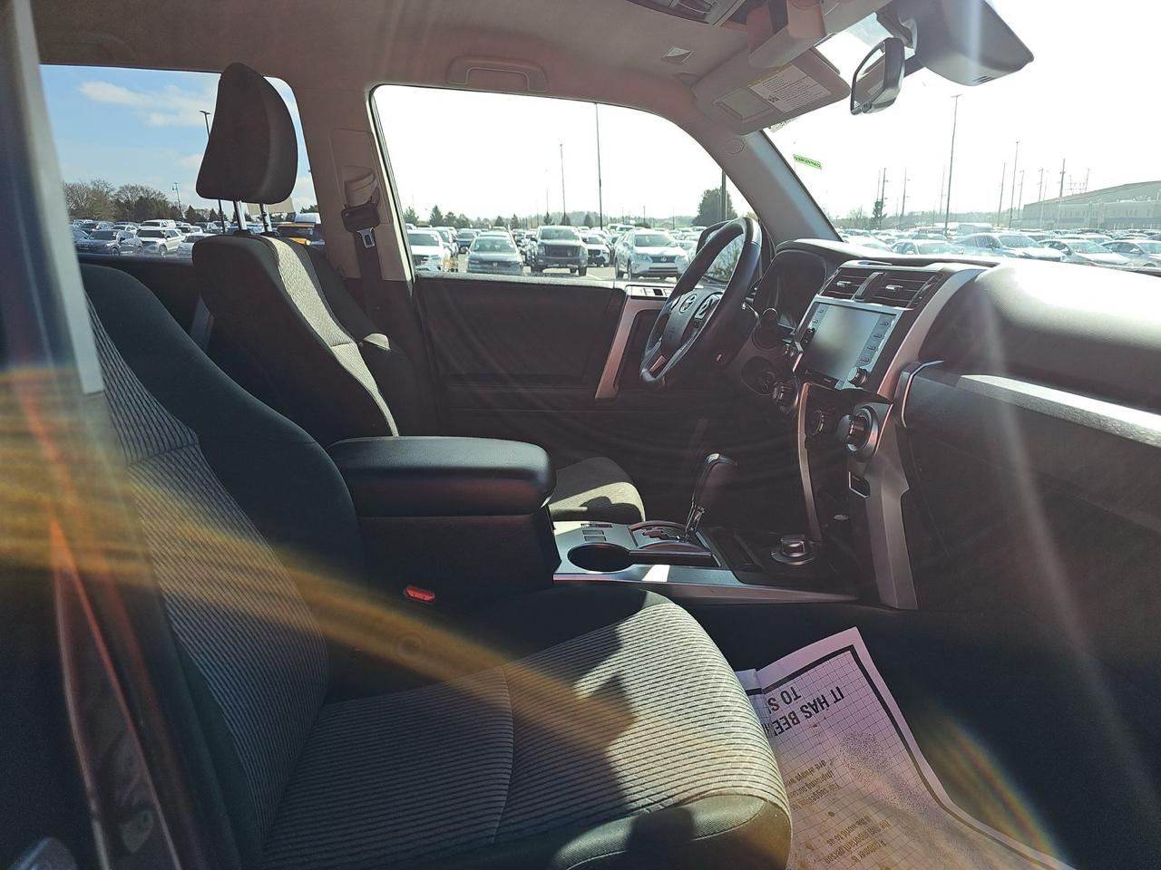 Toyota 4Runner SR5 4WD (Natl) 2021