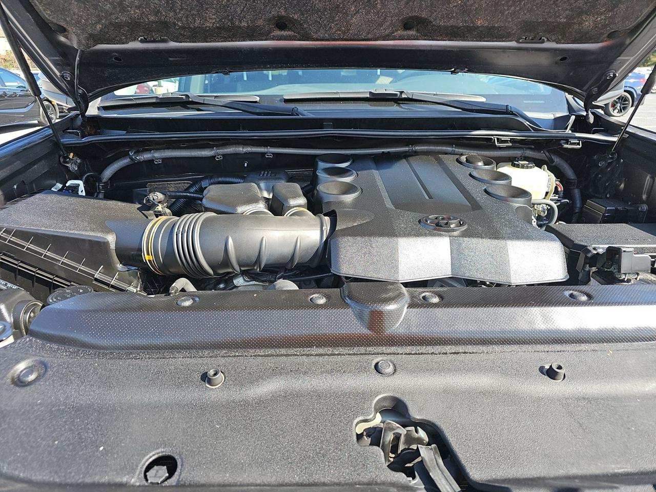 Toyota 4Runner SR5 4WD (Natl) 2021