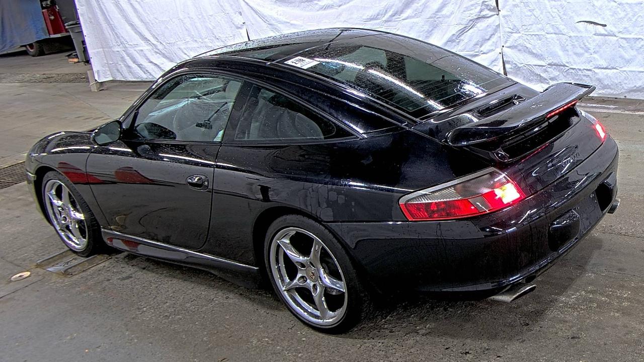 Porsche 911 Carrera 2dr Carrera Targa 6-Spd Manual 2002