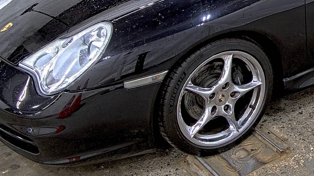 Porsche 911 Carrera 2dr Carrera Targa 6-Spd Manual 2002