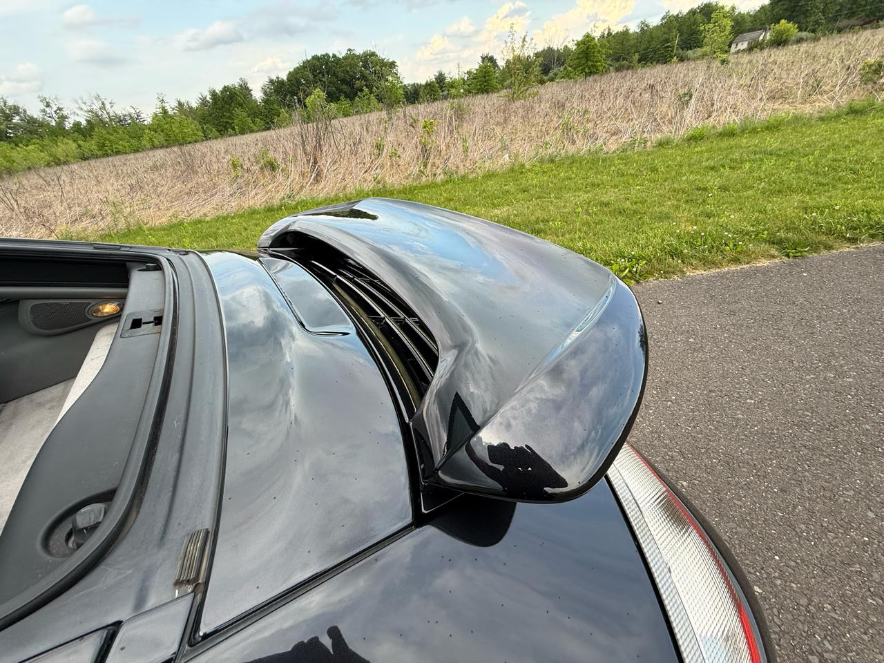 Porsche 911 Carrera 2dr Carrera Targa 6-Spd Manual 2002