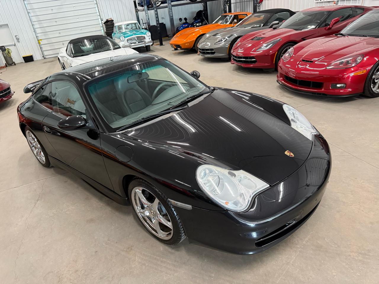 Porsche 911 Carrera 2dr Carrera Targa 6-Spd Manual 2002
