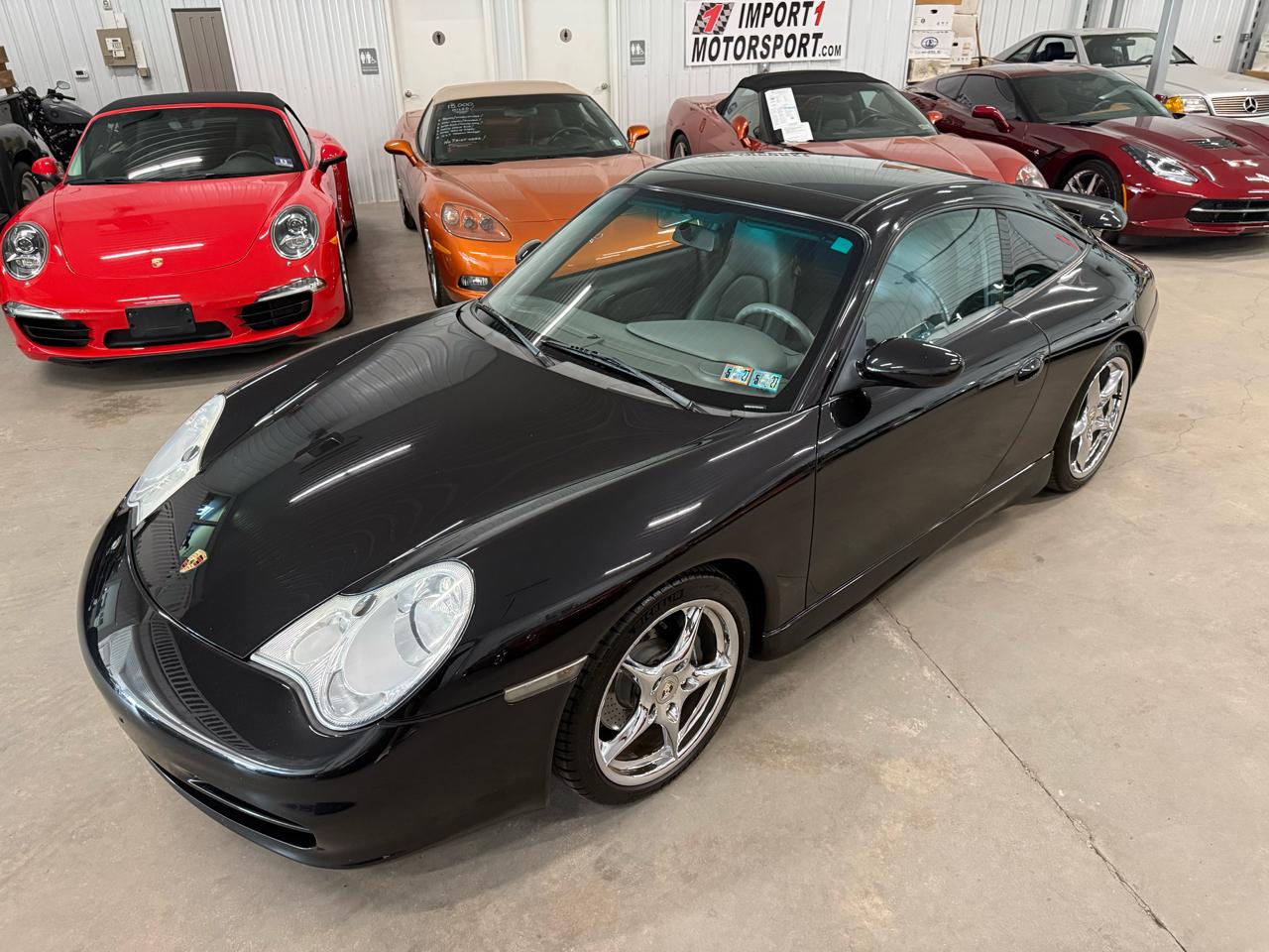 Porsche 911 Carrera 2dr Carrera Targa 6-Spd Manual 2002