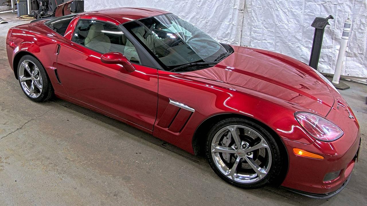 Chevrolet Corvette 2dr Cpe Grand Sport w/3LT 2013