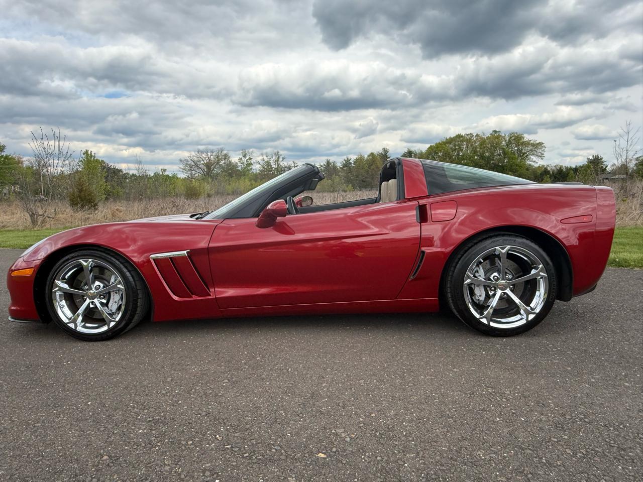 Chevrolet Corvette 2dr Cpe Grand Sport w/3LT 2013