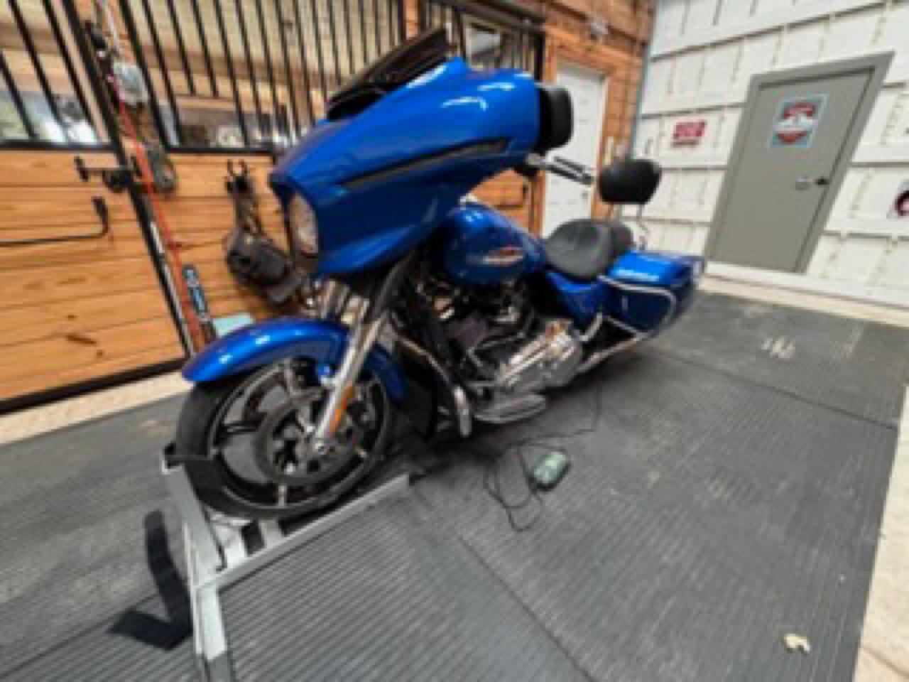 Harley-Davidson FLHX Street Glide 2024