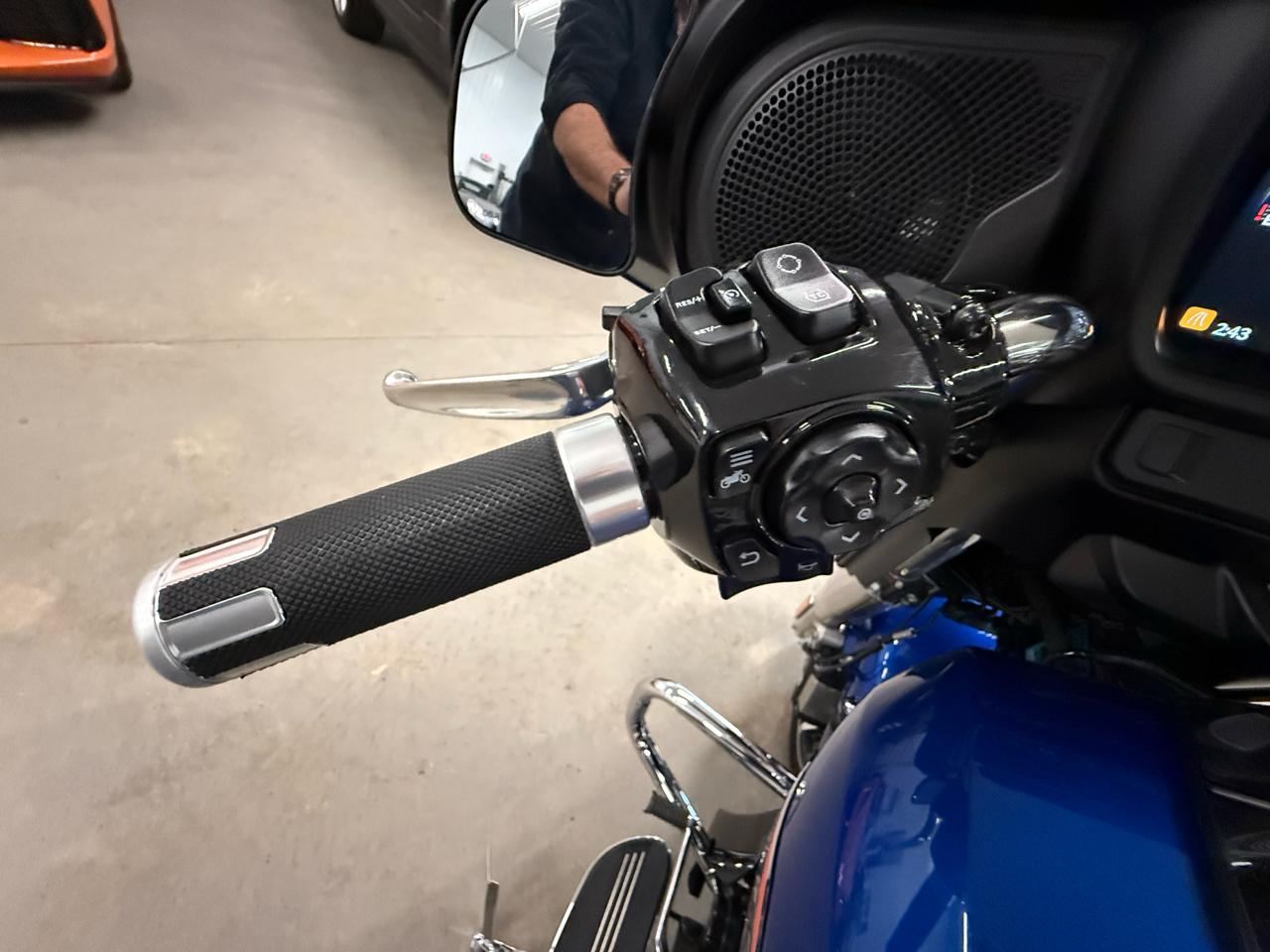 Harley-Davidson FLHX Street Glide 2024