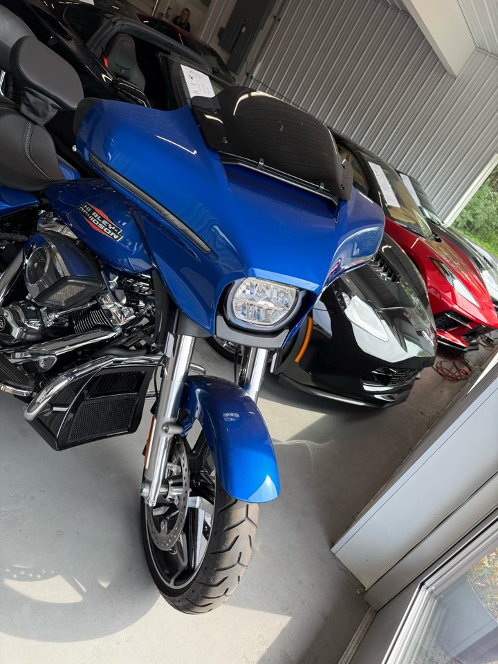 Harley-Davidson FLHX Street Glide 2024