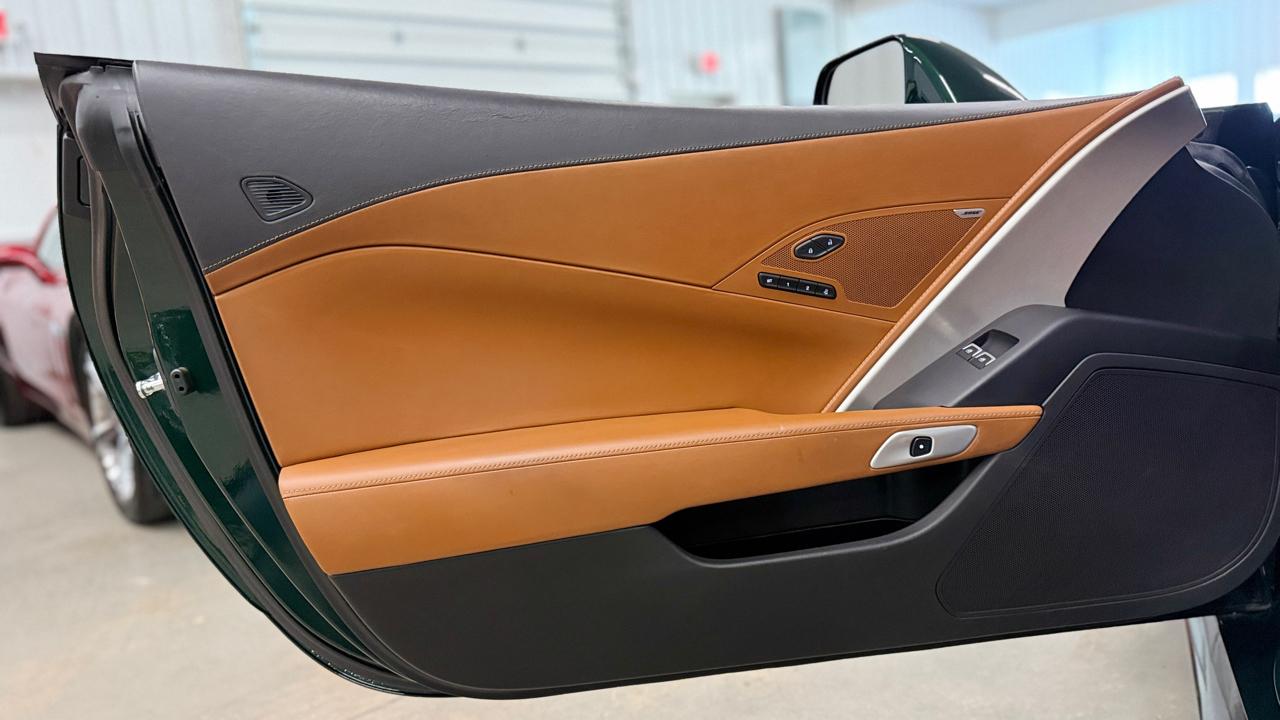 Chevrolet Corvette Stingray 2dr Z51 Cpe w/3LT 2014
