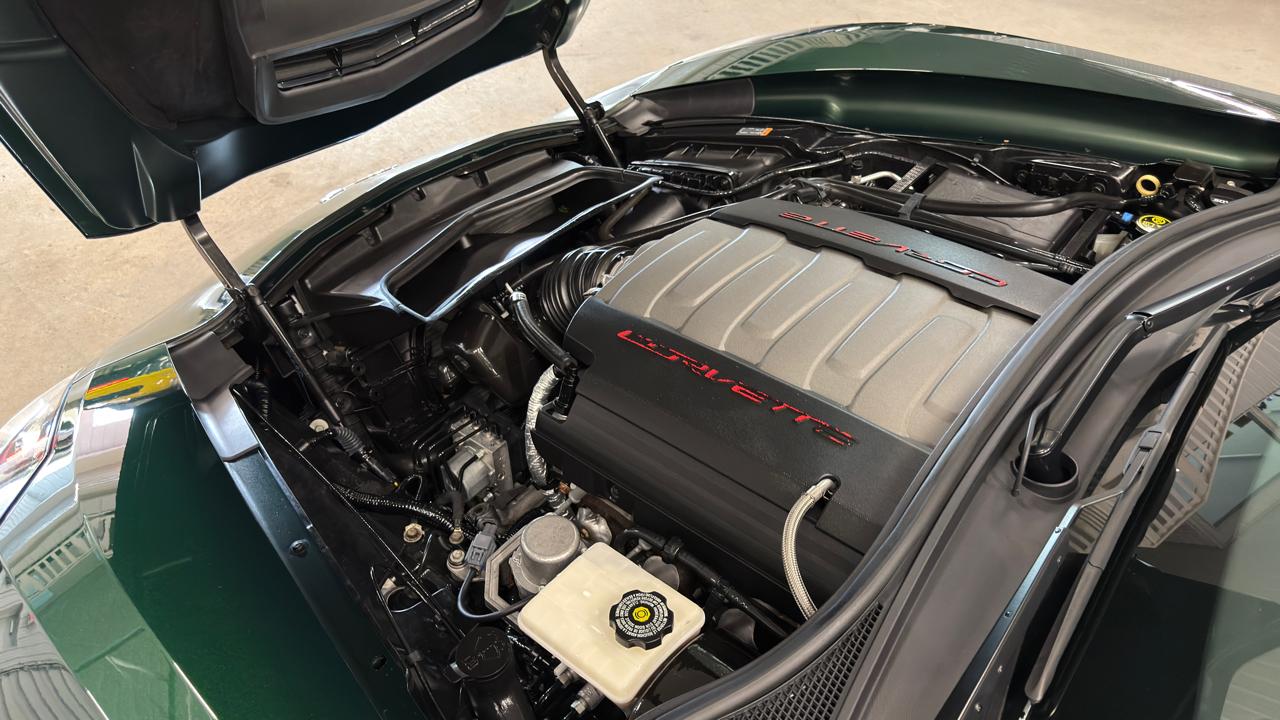 Chevrolet Corvette Stingray 2dr Z51 Cpe w/3LT 2014