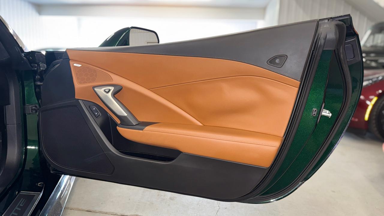 Chevrolet Corvette Stingray 2dr Z51 Cpe w/3LT 2014