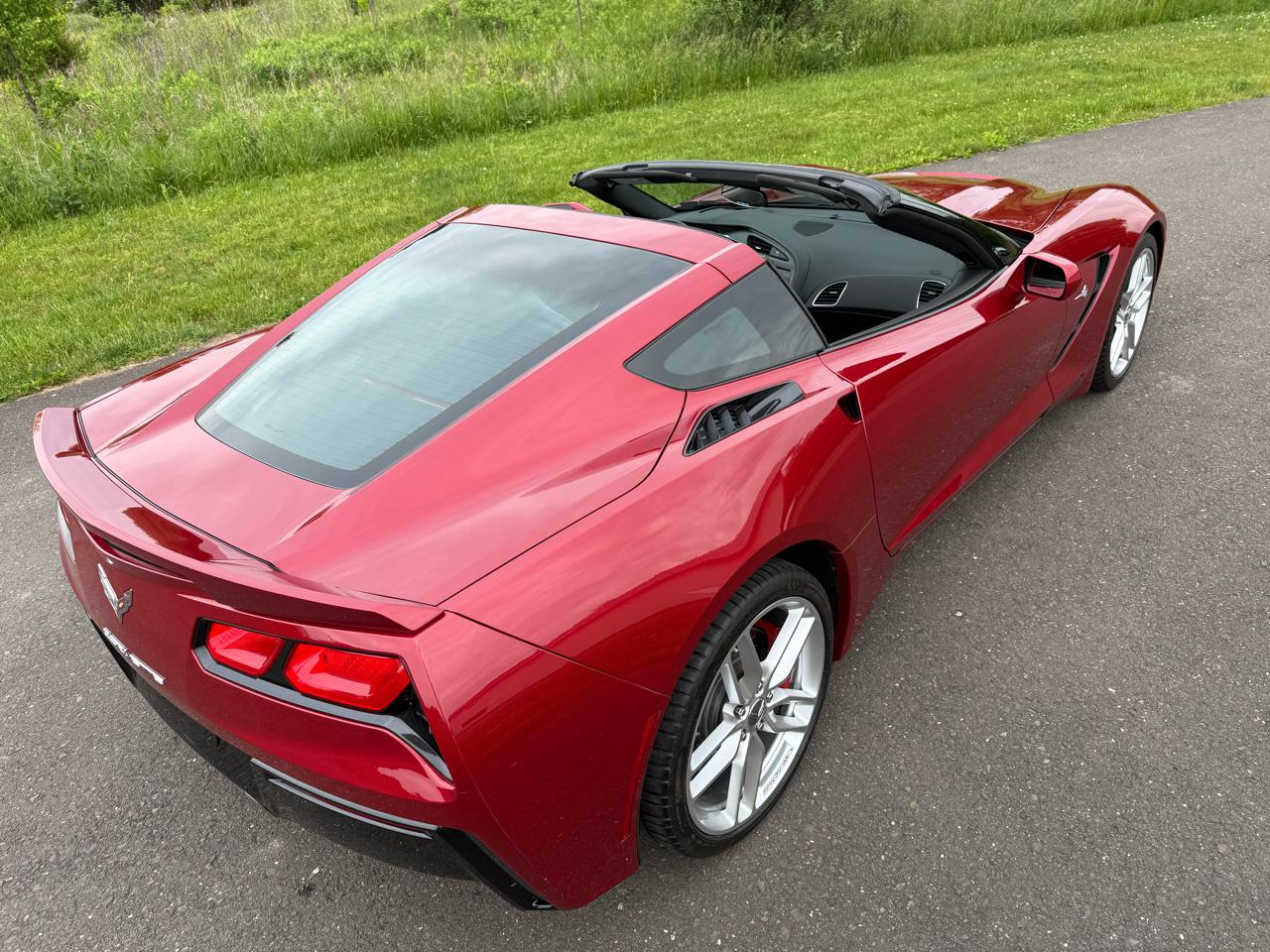 Chevrolet Corvette Stingray 2dr Z51 Cpe w/2LT 2014
