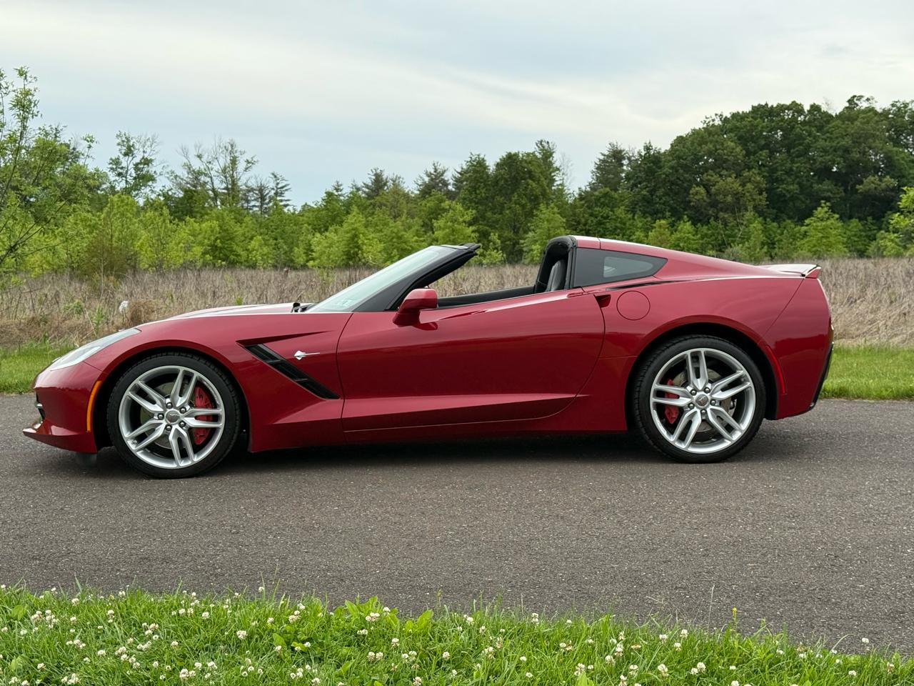 Chevrolet Corvette Stingray 2dr Z51 Cpe w/2LT 2014
